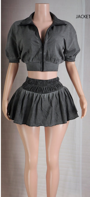 oil wash zip up cropped jacket and ruffle skirt with inner short set