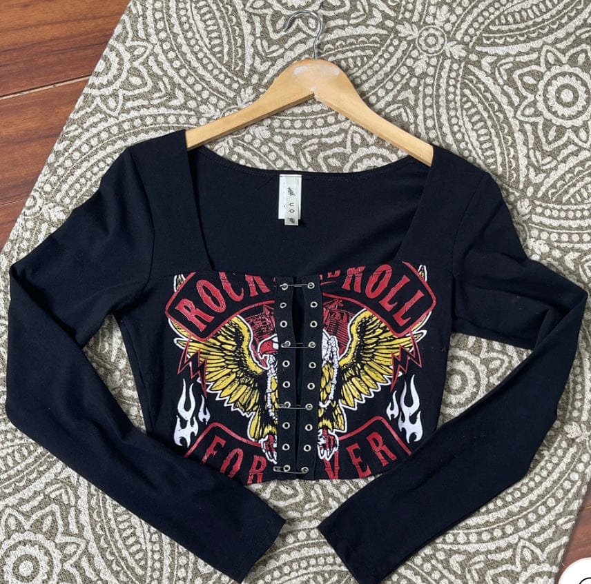 F.A.S.T Boutique ROCKER PIN DETAIL LS TOP(Pre-Order)