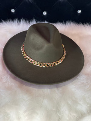 SOLID CHAIN FEDORA HAT